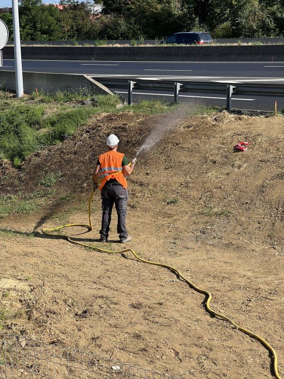 Pourquoi choisir l'hydromulching à Meyzieu pour vos projets verts ?